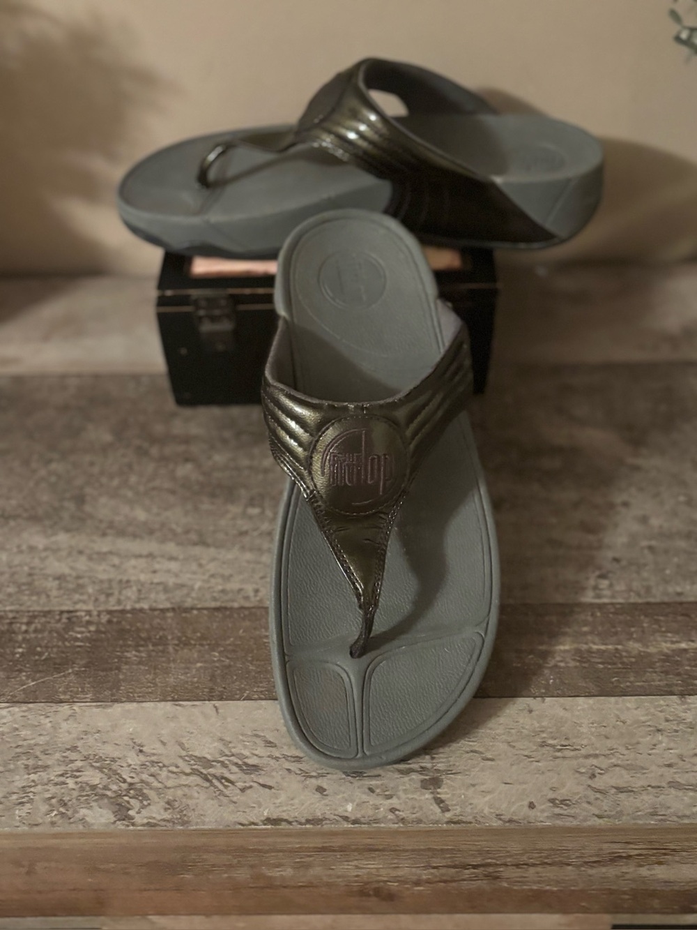 FIT FLOP WALK STAR III metallic gunmetal size 8